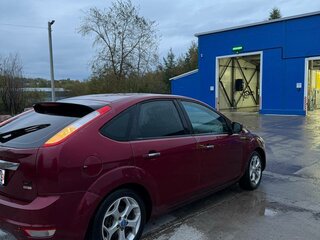 2008 Ford Focus II Рестайлинг, пурпурный, 380000 рублей, вид 3