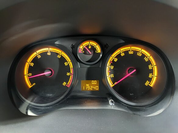 2012 Opel Corsa D Рестайлинг II, серебристый, 470000 рублей - вид 12