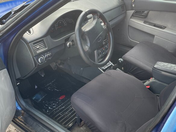 2007 Lada (ВАЗ) Priora I, серебристый, 130000 рублей - вид 8