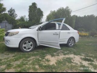 2014 Geely GC6, белый, 280000 рублей, вид 1
