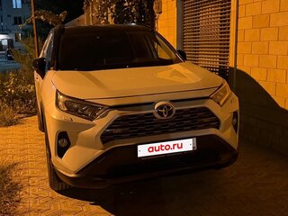 2020 Toyota RAV4 V (XA50), белый, 3350000 рублей, вид 1