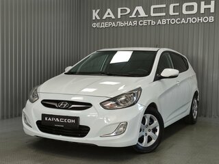 2012 Hyundai Solaris I, белый, 685000 рублей, вид 1