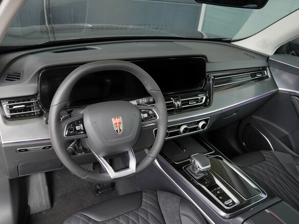 2025 Hongqi HS5 I Рестайлинг, серый, 3999000 рублей - вид 5