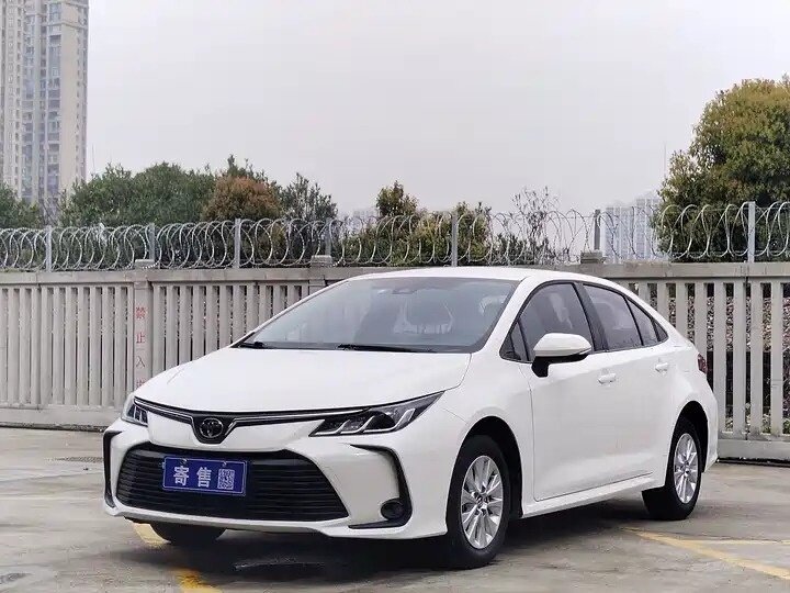 Открыть фотографии: Toyota Corolla XII (E210) Рестайлинг