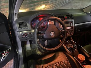 2007 Volkswagen Golf V, чёрный, 420000 рублей, вид 5