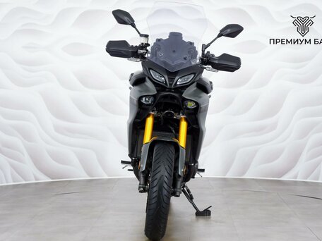 2021 Yamaha MT-09 Tracer (FJ-09), серый, 1299000 рублей, вид 4