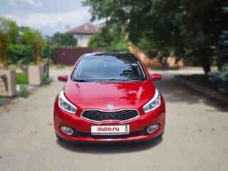 2013 Kia Ceed II, красный, 1170000 рублей, вид 4