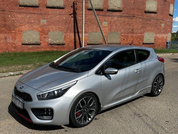 2015 Kia Ceed GT I Рестайлинг, серебристый, 1250000 рублей - вид 2