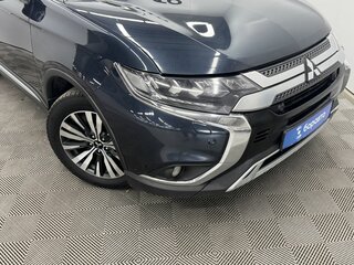 2021 Mitsubishi Outlander III Рестайлинг 3, синий, 2390000 рублей, вид 4