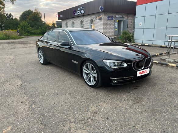 2013 BMW 7 серии Long 740Li xDrive V (F01/F02/F04) Рестайлинг, чёрный, 2500000 рублей - вид 10