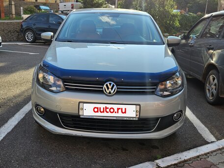 2011 Volkswagen Polo V, серебристый, 660000 рублей, вид 2