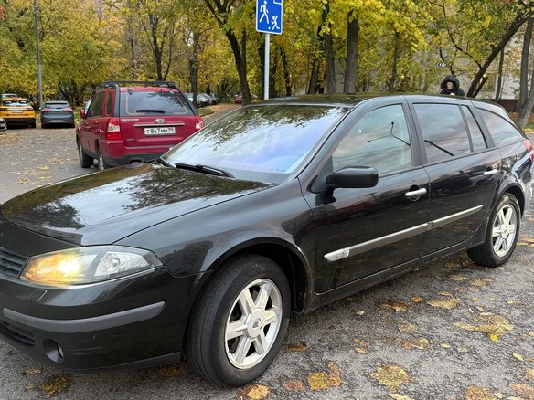 2006 Renault Laguna II Рестайлинг, чёрный, 540000 рублей - вид 2