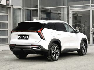 2026 Geely Atlas II, белый, 3909990 рублей, вид 4