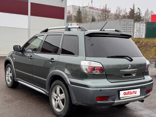 2004 Mitsubishi Outlander I, зелёный, 720000 рублей, вид 4