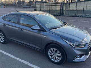 2018 Hyundai Solaris II, серый, 1340000 рублей, вид 1