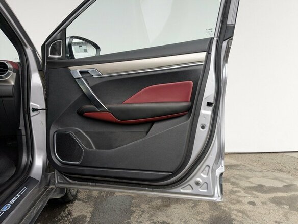 2023 Geely Coolray I, серый, 1845000 рублей - вид 16