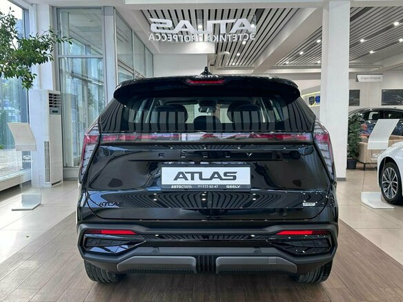 2026 Geely Atlas II, чёрный - вид 4