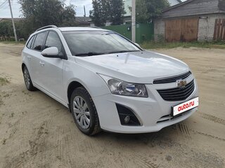 2014 Chevrolet Cruze I Рестайлинг, белый, 700000 рублей, вид 3
