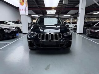 2022 BMW X5 Long 30Li IV (G05/G18), чёрный, 5002000 рублей, вид 2