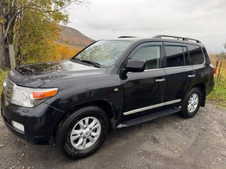 2008 Toyota Land Cruiser 200 Series, чёрный, 2400000 рублей, вид 3