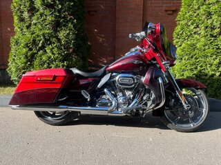 2011 Harley-Davidson CVO Street Glide, красный, 1500000 рублей, вид 1