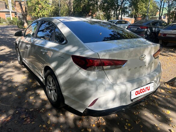 2017 Hyundai Sonata VII (LF) Рестайлинг, белый, 1290000 рублей - вид 5