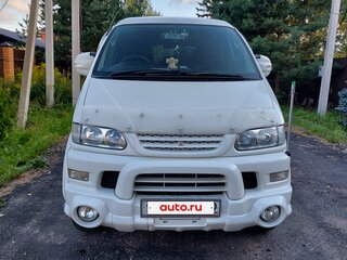 2005 Mitsubishi Delica IV, белый, 2740000 рублей, вид 4