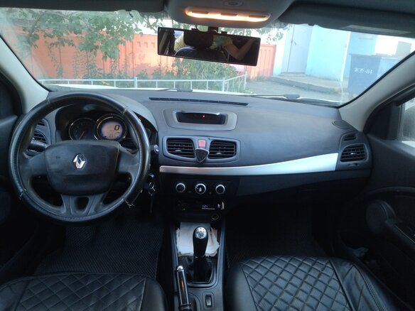 2015 Renault Fluence I Рестайлинг, белый, 390000 рублей - вид 3