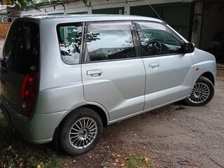 1998 Mitsubishi Dingo I, серебристый, 320000 рублей, вид 1