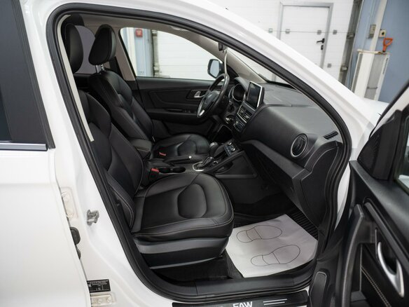 2019 FAW Besturn X40 I, белый, 1269000 рублей - вид 12