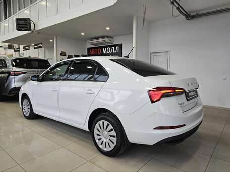 2021 Skoda Rapid II, белый, 1889000 рублей, вид 5