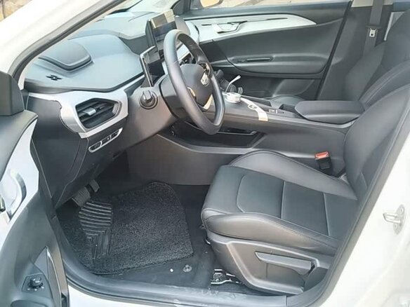 2024 Geely Geometry A, белый, 1760000 рублей - вид 6