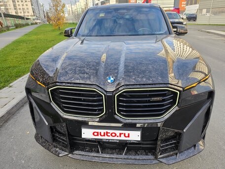 2023 BMW XM, бежевый, 20000000 рублей, вид 1