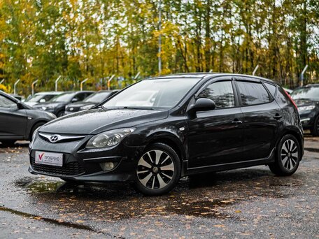 2011 Hyundai i30 I Рестайлинг, чёрный, 430000 рублей, вид 1