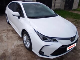 2021 Toyota Corolla XII (E210), белый, 1850000 рублей, вид 3