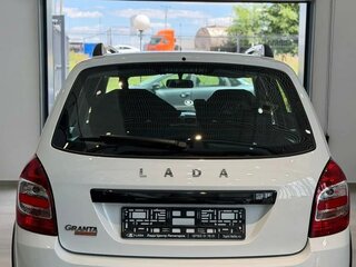 2026 Lada (ВАЗ) Granta Cross I Рестайлинг, белый, 1196000 рублей, вид 4