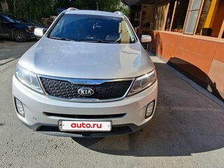 2013 Kia Sorento II Рестайлинг, серебристый, 1550000 рублей, вид 4