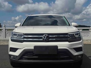 2023 Volkswagen Tharu I, белый, 1680000 рублей, вид 2