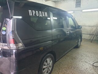 2018 Nissan Serena V (C27), чёрный, 1890000 рублей, вид 3