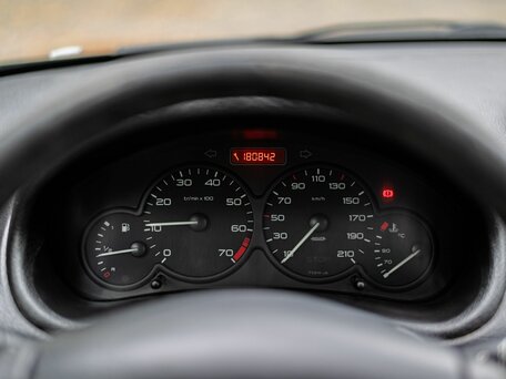 2008 Peugeot 206, чёрный, 250000 рублей, вид 5