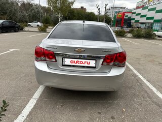2012 Chevrolet Cruze I, серебристый, 530000 рублей, вид 5