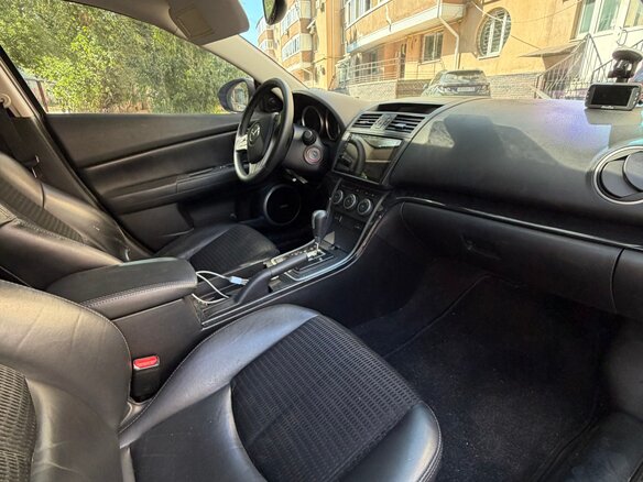 2008 Mazda 6 II (GH), фиолетовый - вид 5