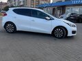 2016 Kia Ceed II Рестайлинг, белый, 1090000 рублей - вид 2