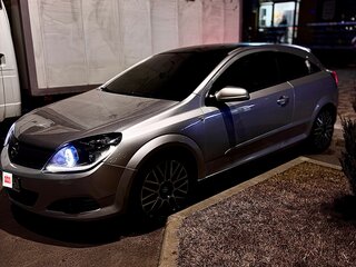 2008 Opel Astra H Рестайлинг, серебристый, 600000 рублей, вид 2