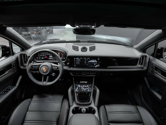 2026 Porsche Cayenne Coupé III Рестайлинг, чёрный - вид 1