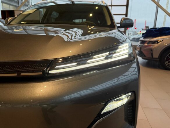 2026 Geely EX5 Гибрид EM-R, серый - вид 18