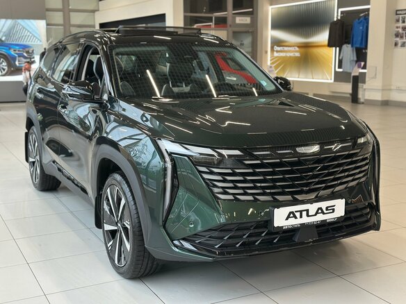 2026 Geely Atlas II, зелёный, 3449990 рублей - вид 2