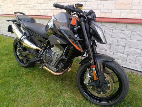 2021 KTM 890 Duke, чёрный, 799000 рублей, вид 3