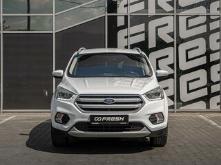 2018 Ford Kuga II Рестайлинг, белый, 1720000 рублей, вид 3
