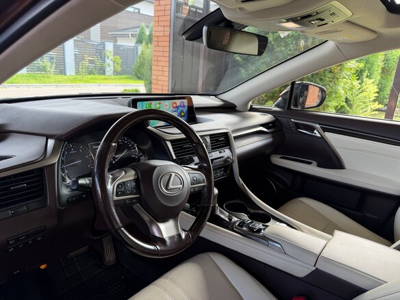 2017 Lexus RX 200t IV, коричневый, 3370000 рублей - вид 7